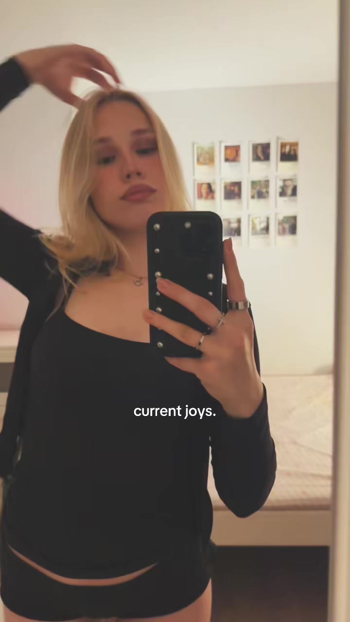 @_onlyfactsgirl