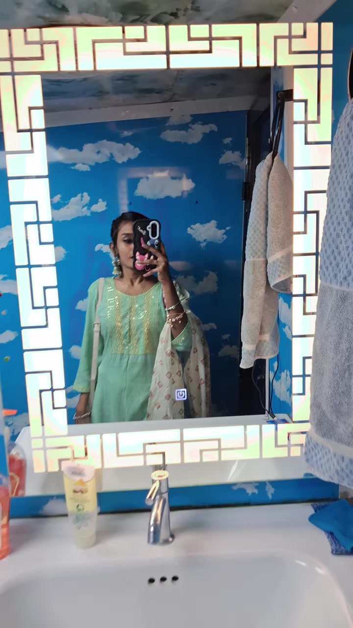 @பல்லவி💛🦚