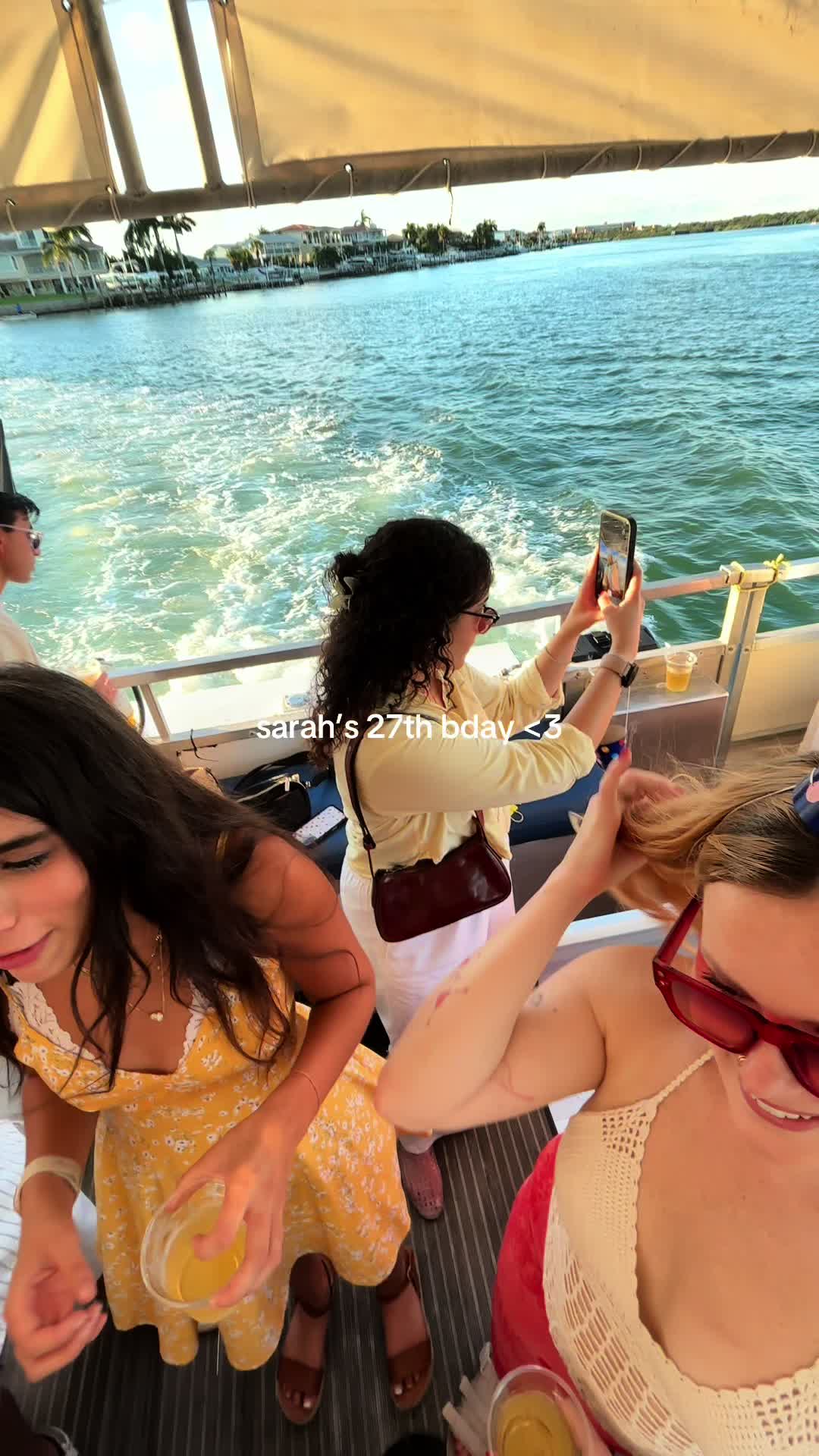 @onlinehollyn