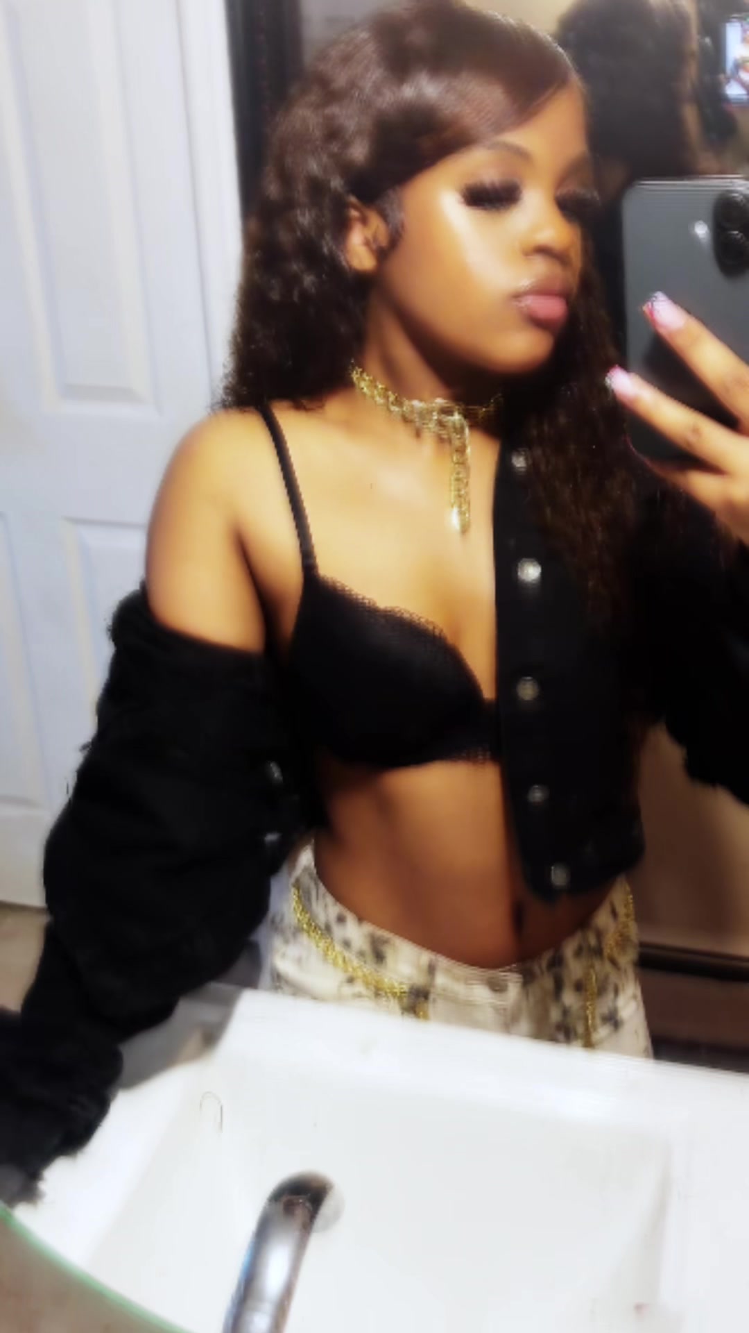 @𝐚𝐧𝐮𝐥𝐢𝐤𝐚🎀.