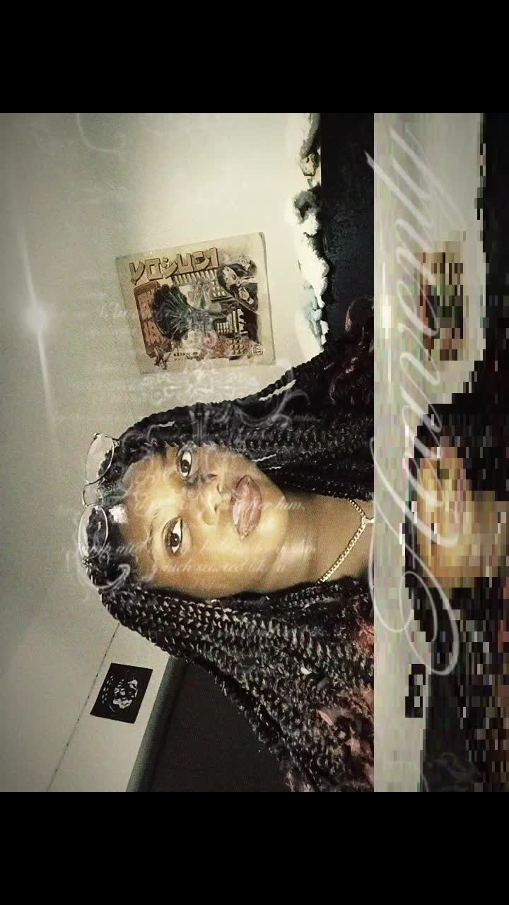@Livv