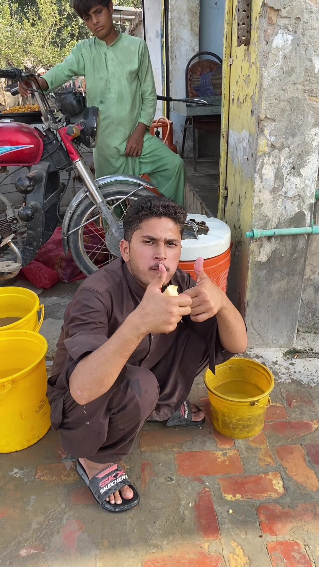 @Azam bhatti