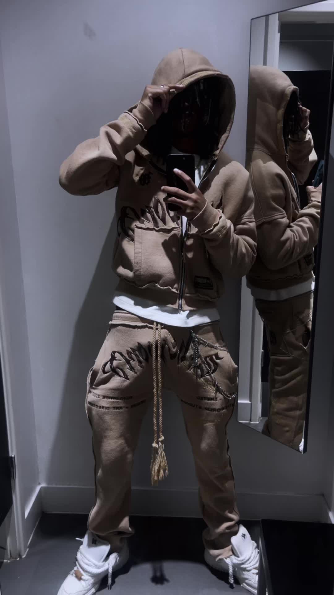 @aluvsworld
