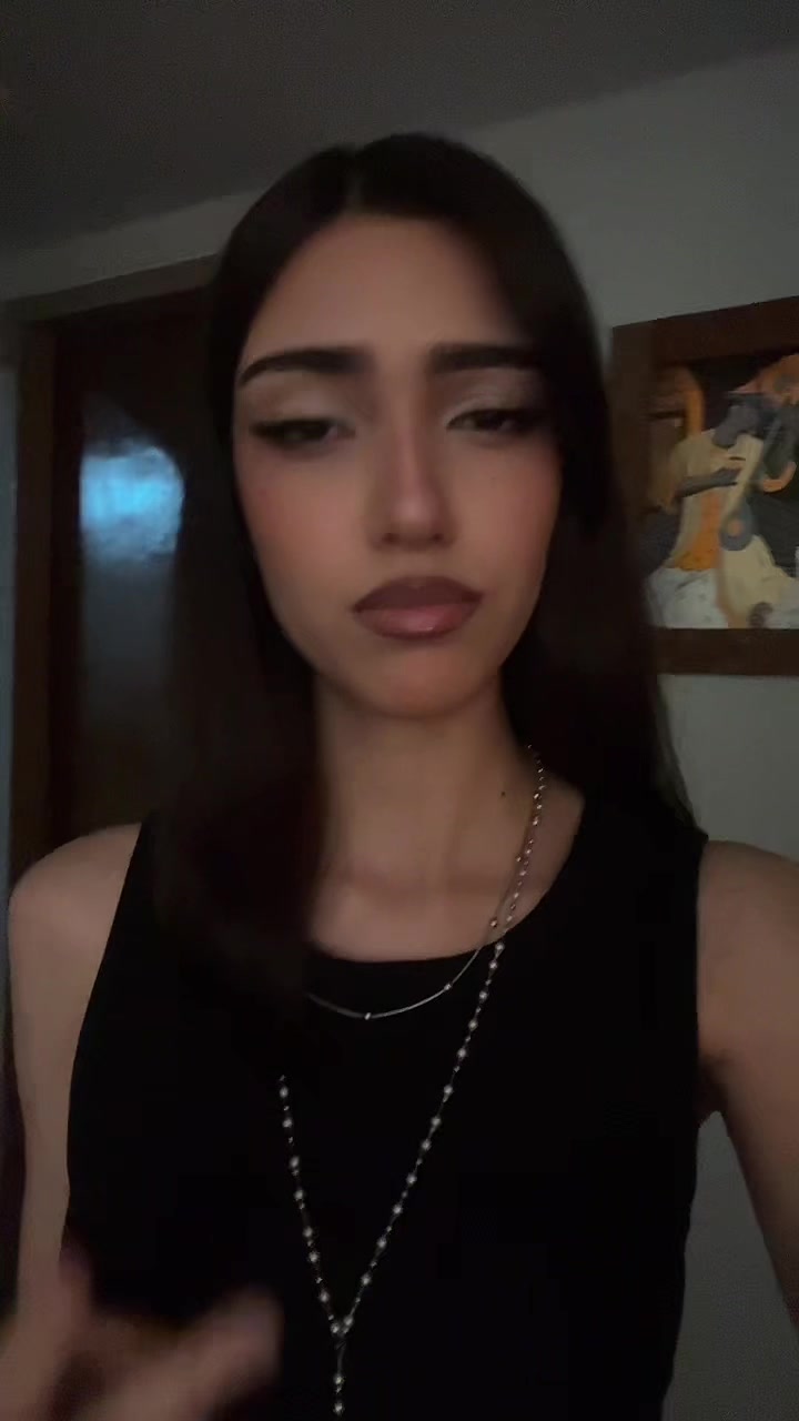 @𝓑𝑟𝑢𝑛𝑒𝑡𝑡𝑒 𝓑𝑎𝑑𝑑𝑖𝑒