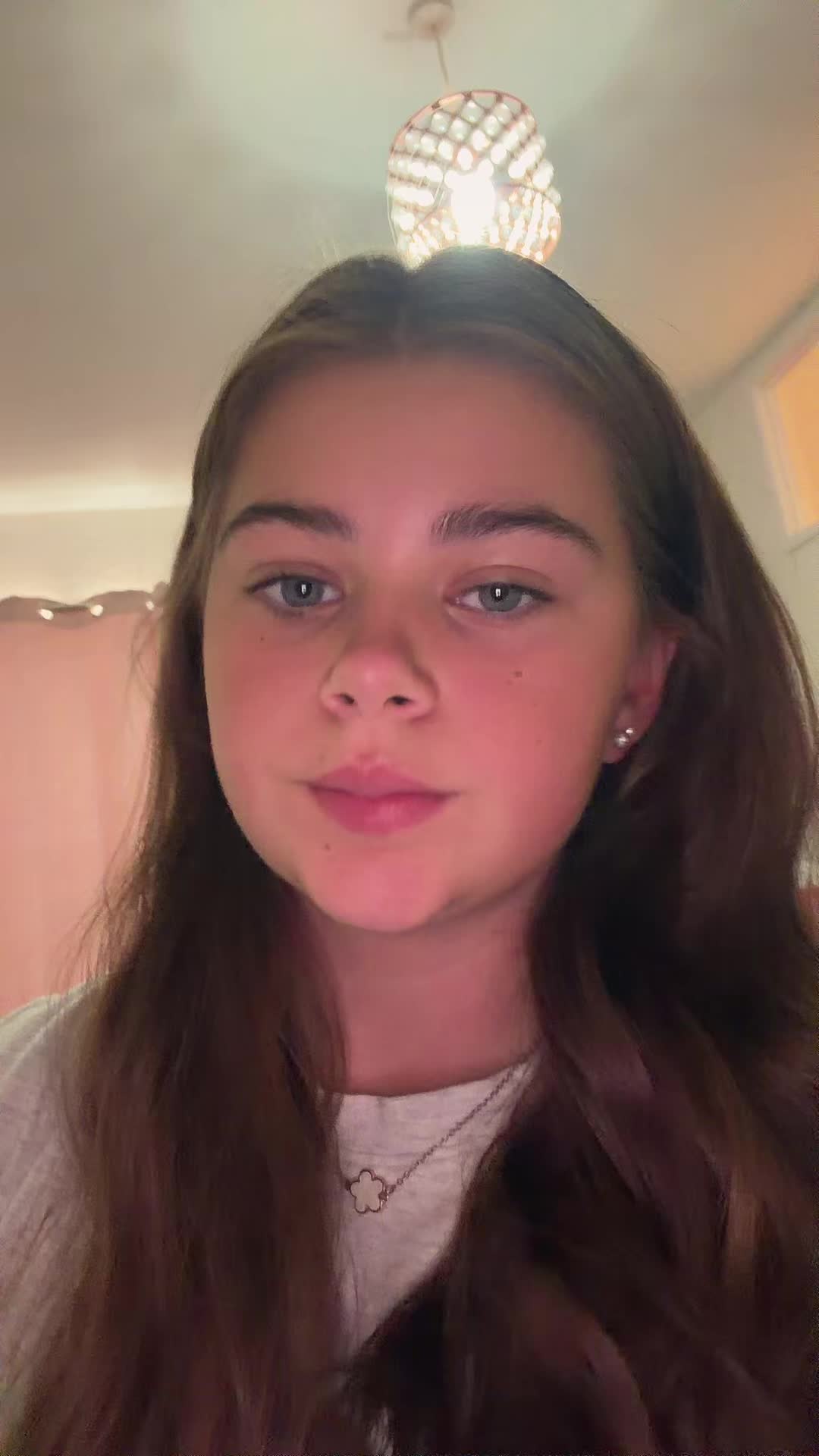 @ᗩᗰEᒪIᗩ💜🤪
