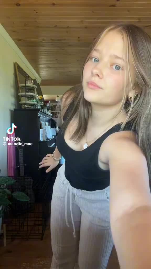 @andreeahiber@yahoo.com