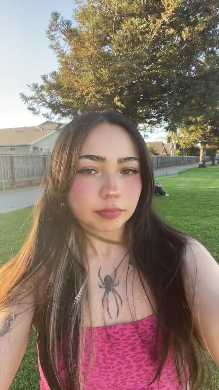 @luvmonnyyy🦦