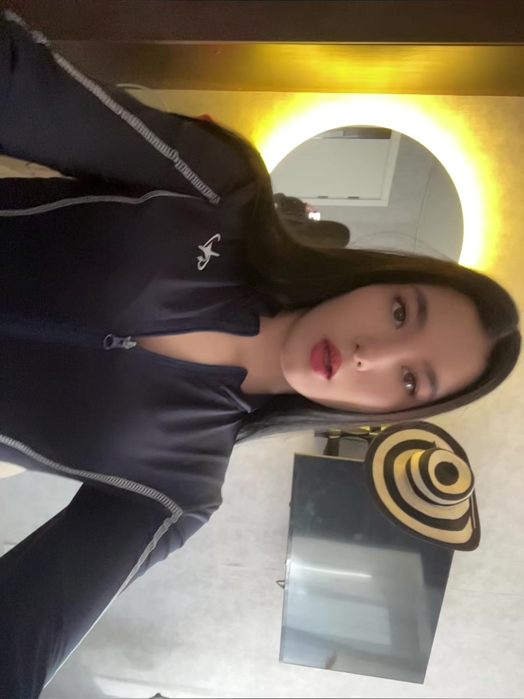 @Varik