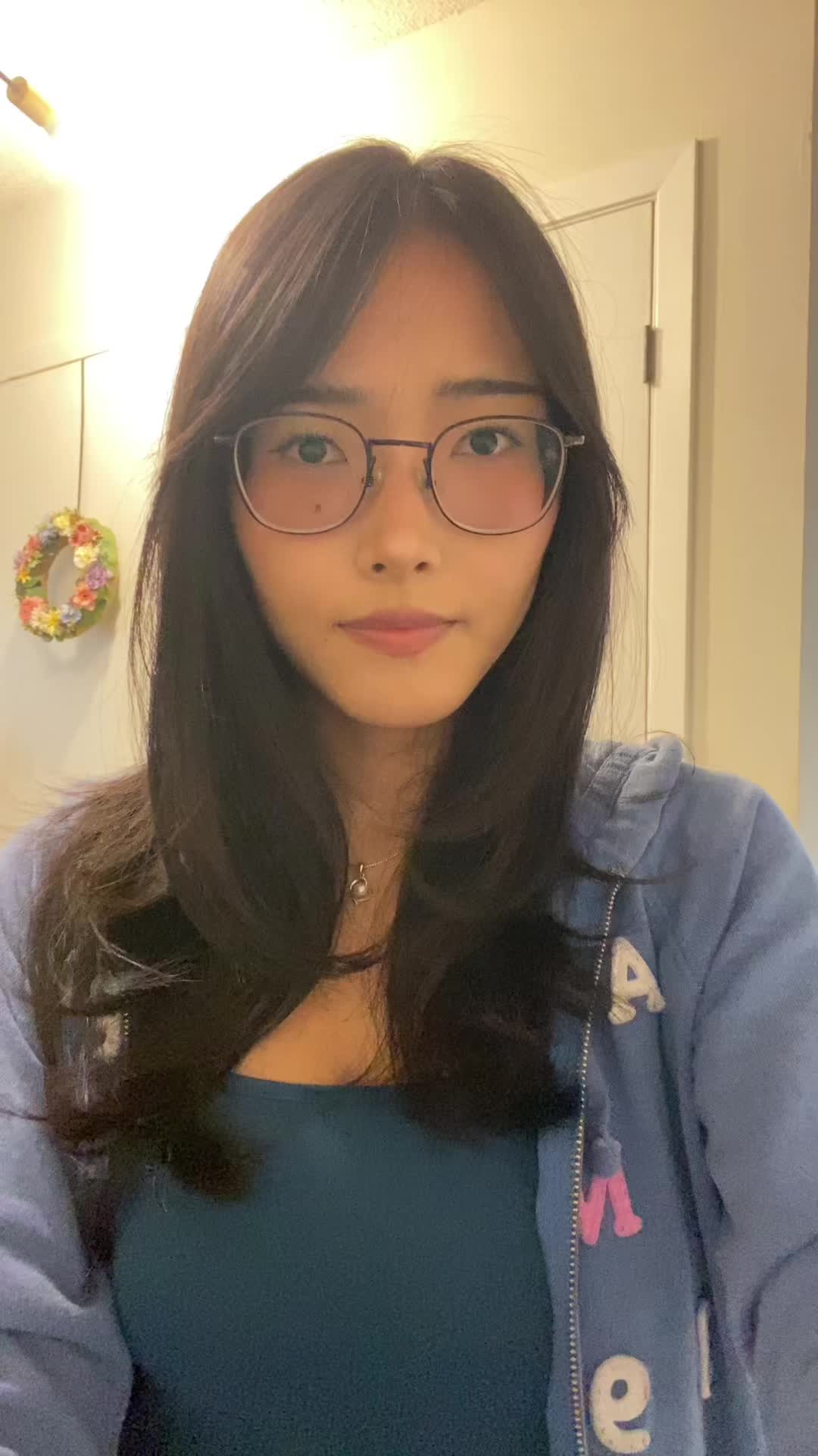 @:D