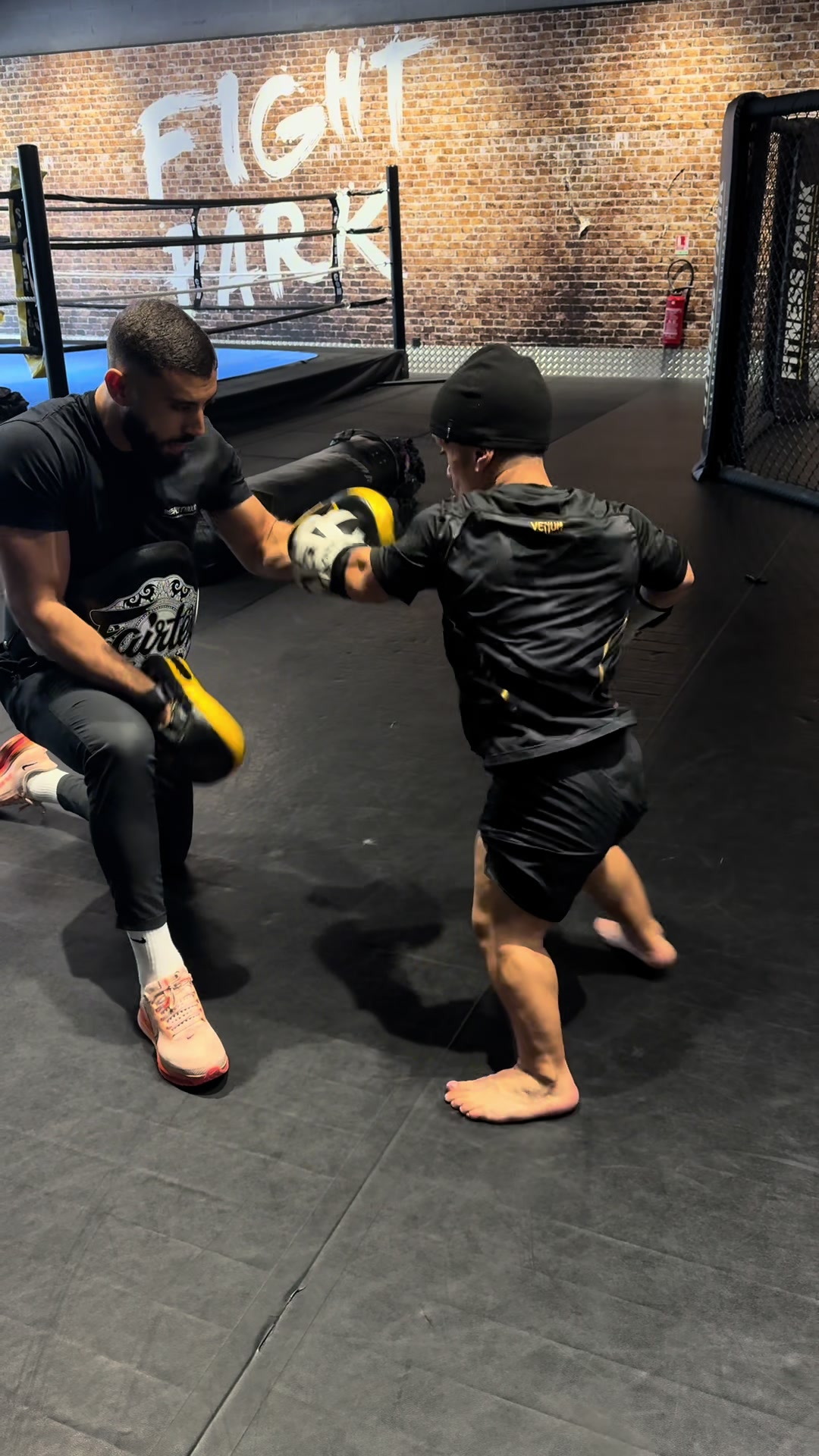 @Mini 🥊