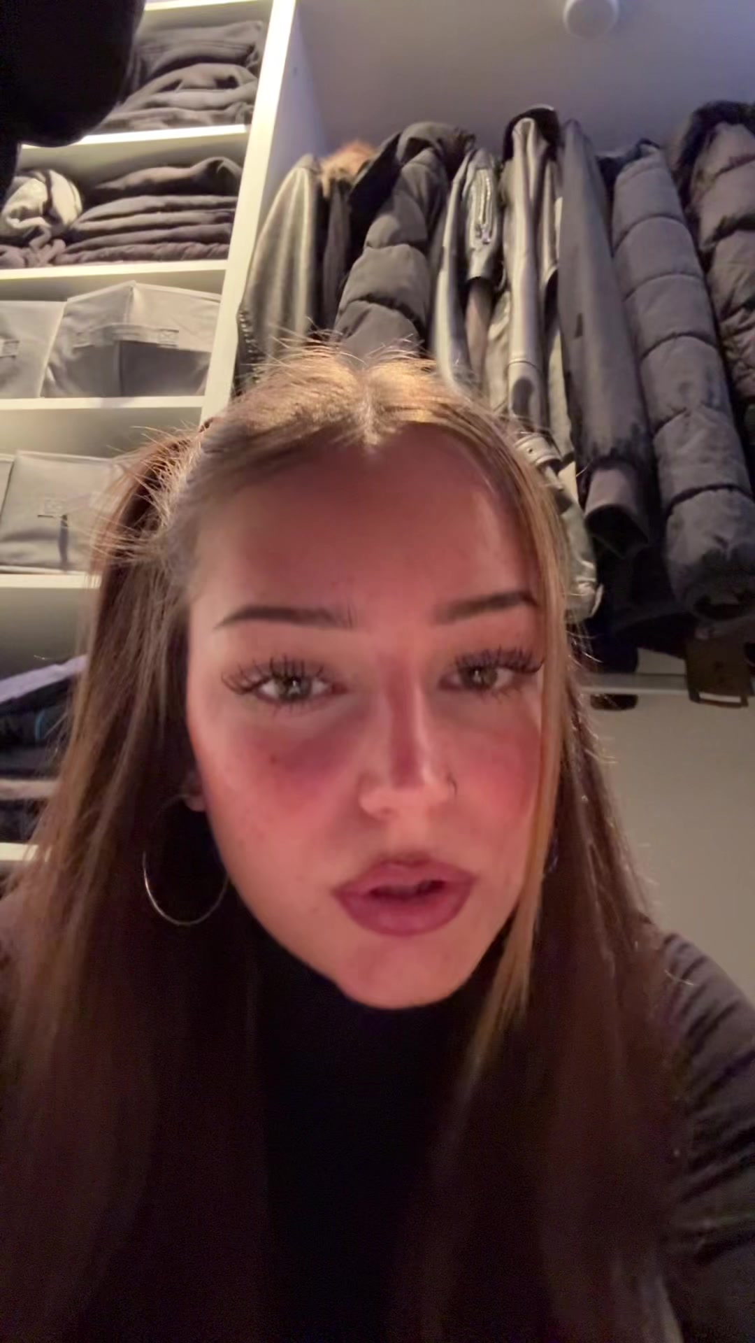 @𝐇𝐀𝐍𝐍𝐀𝐇𝐋𝐔𝐈𝐒𝐈𝐄𝐍𝐍𝐄