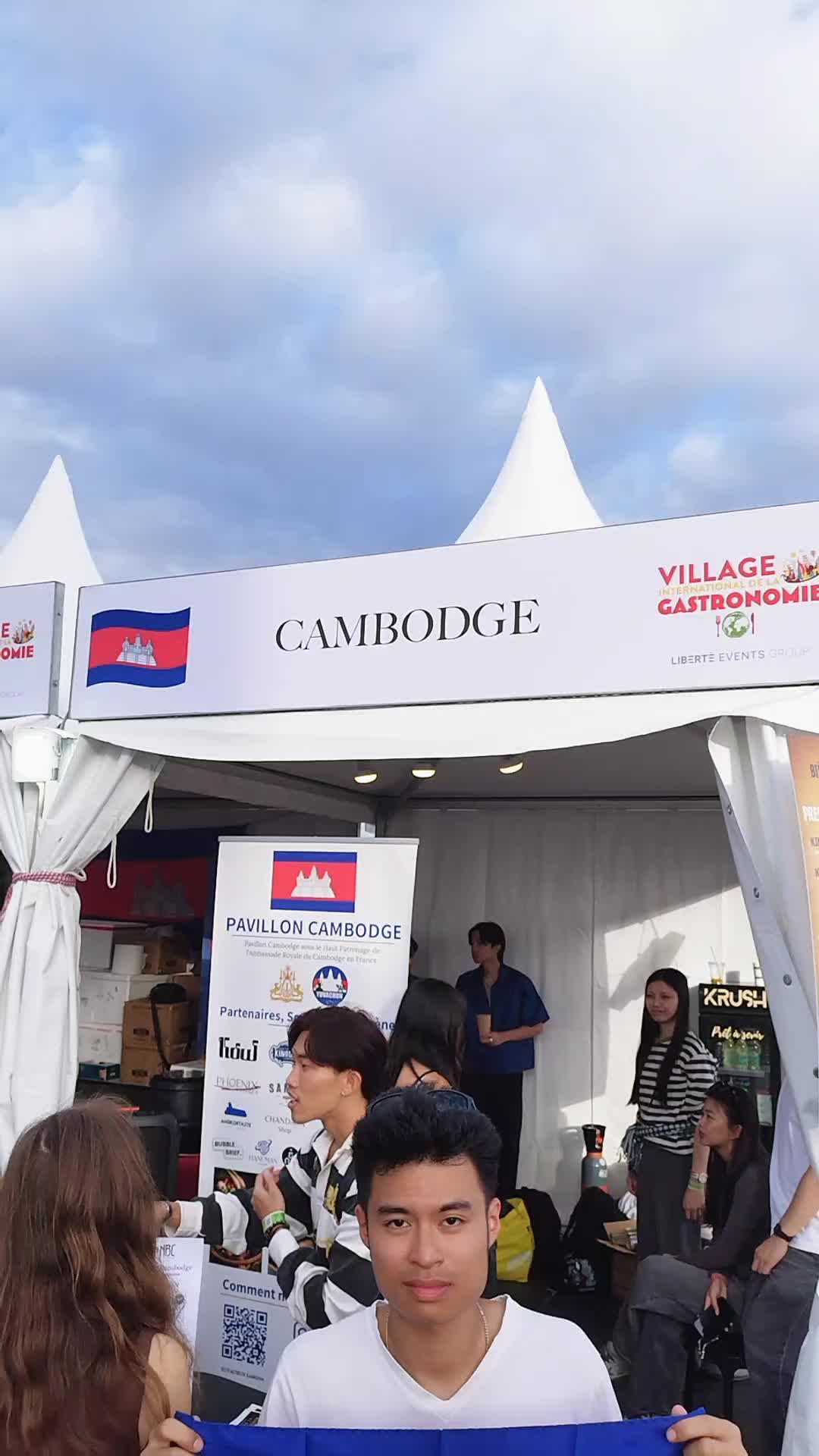 @Victor🇰🇭🇫🇷