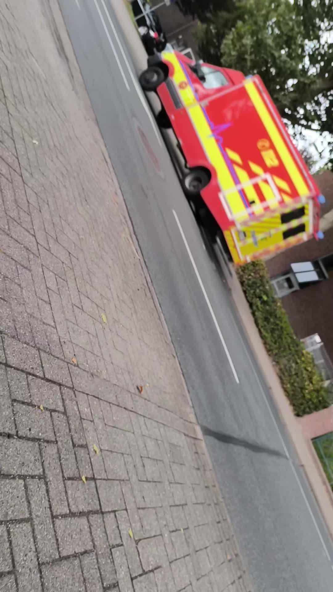 @bluelightspotter🚓🚒