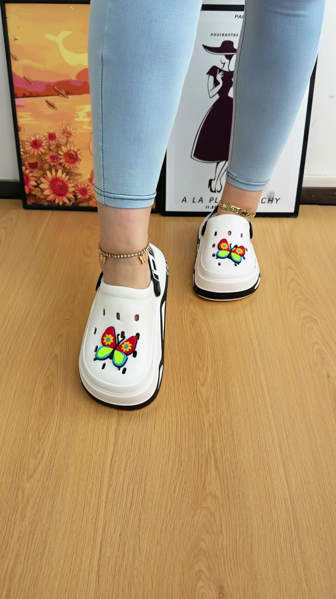 @Monica_fashion