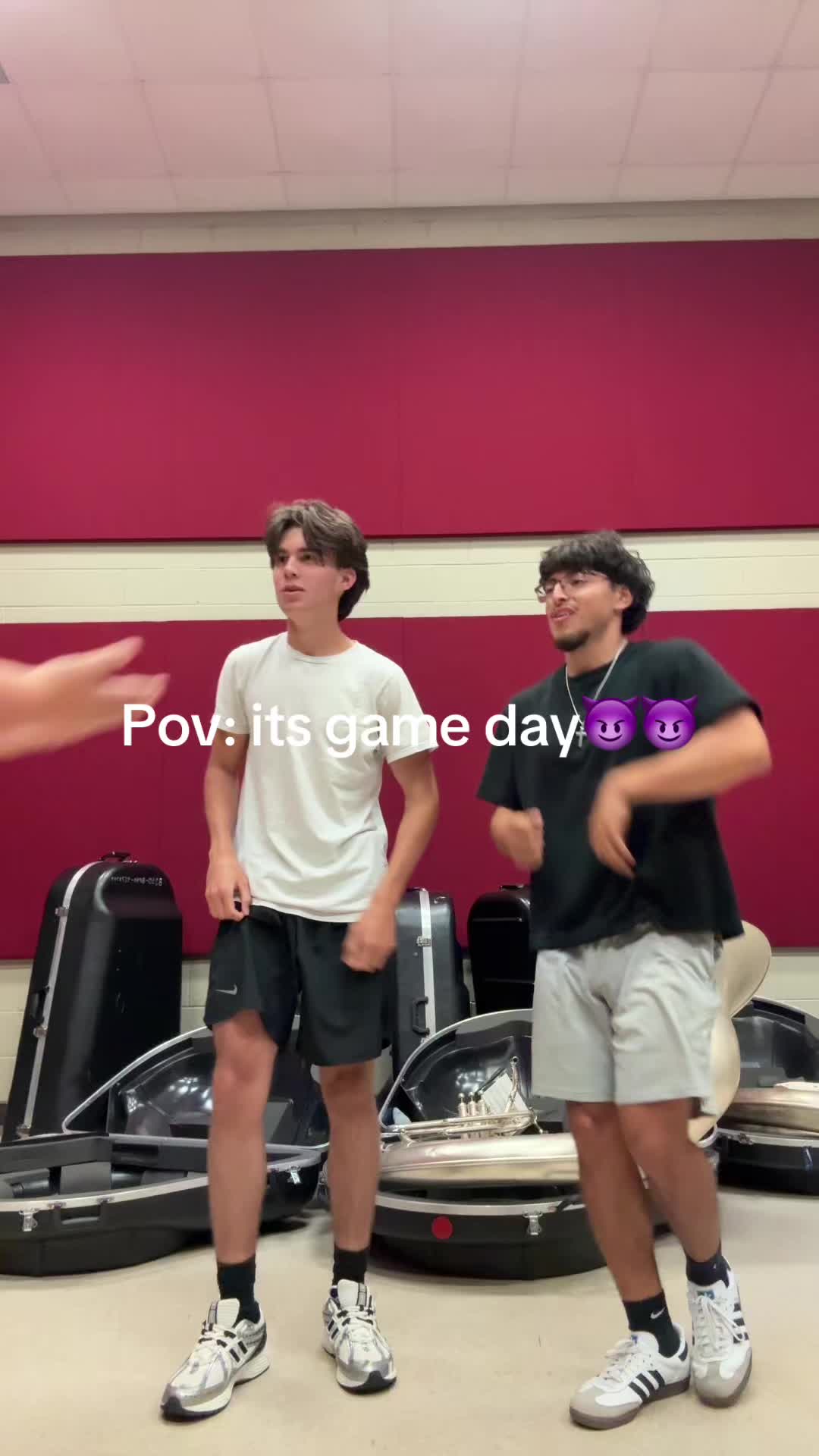 @𝄢