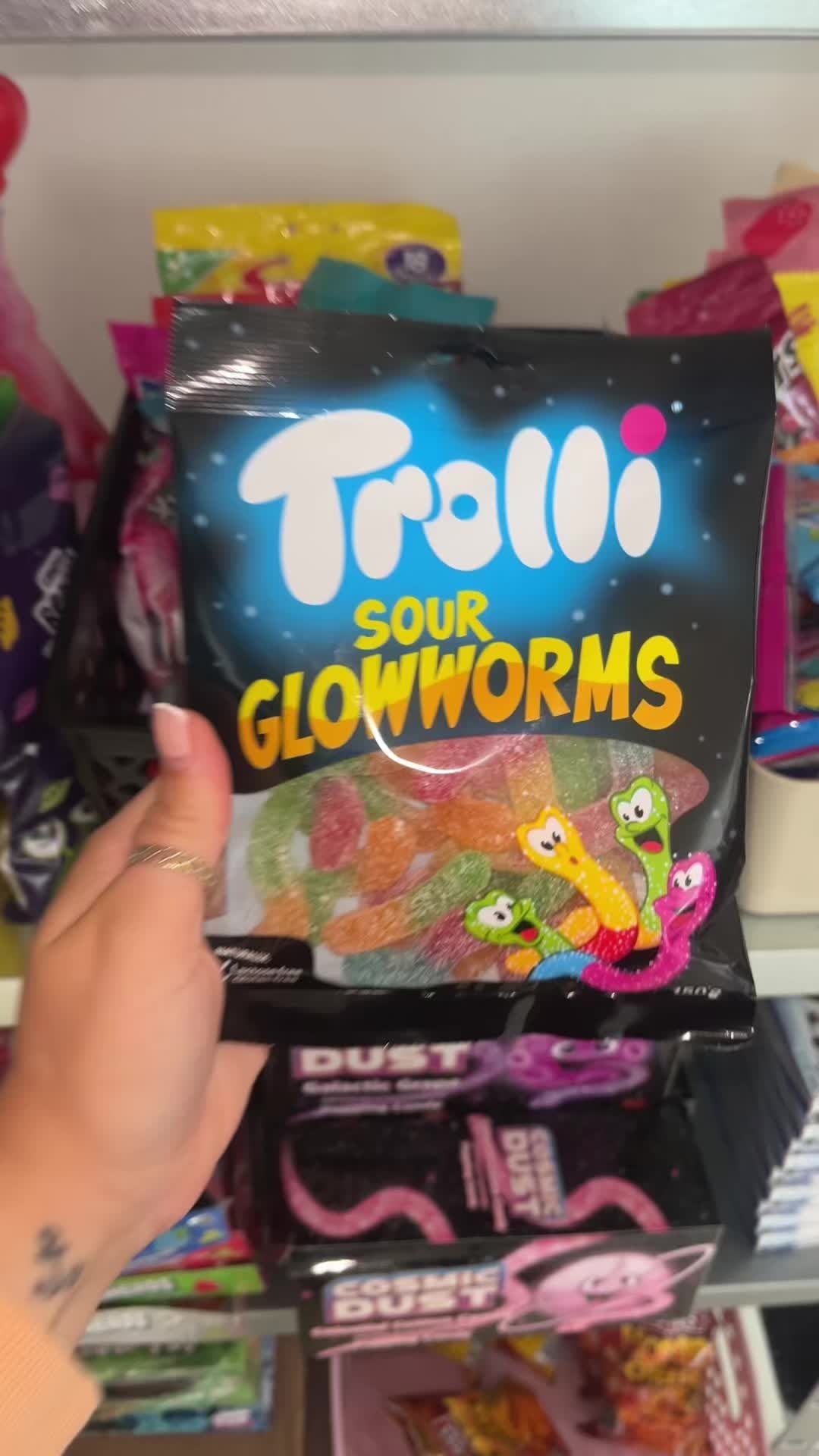 @Bellasboxesuk
