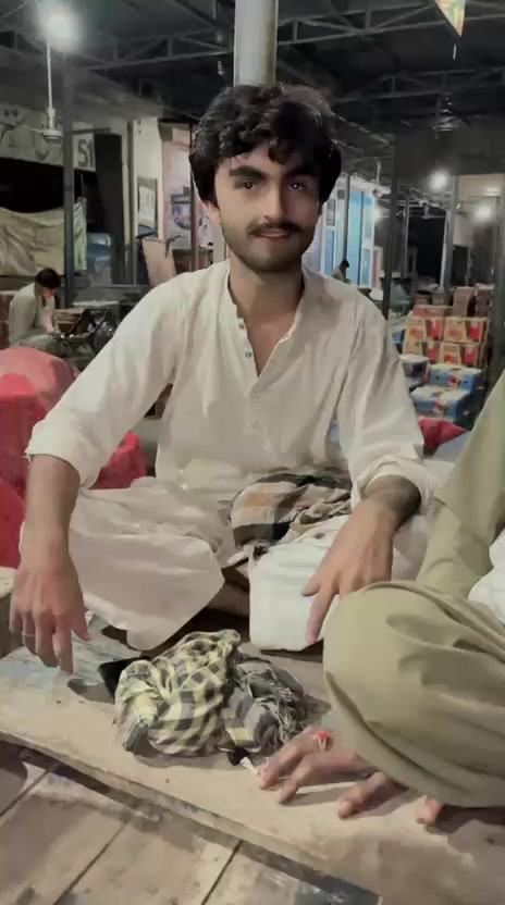 @Gulfamkhan557