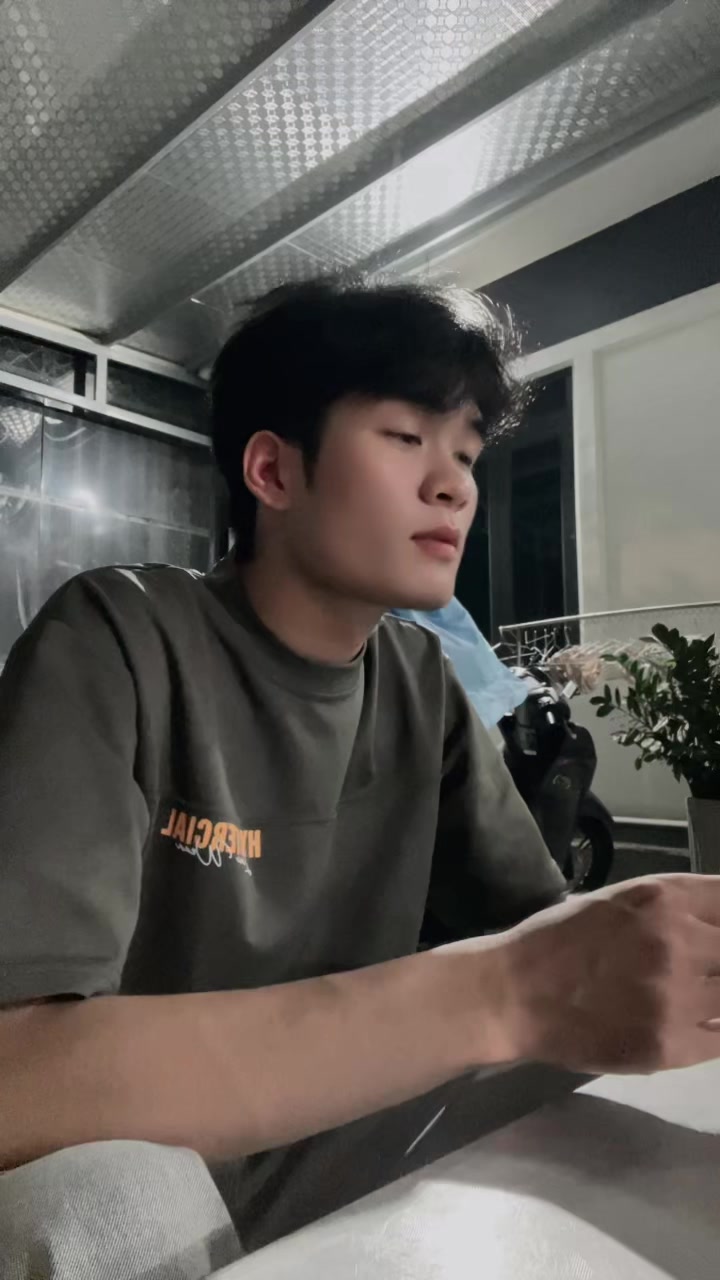 @Nghi&ecirc;m m&eacute;t7