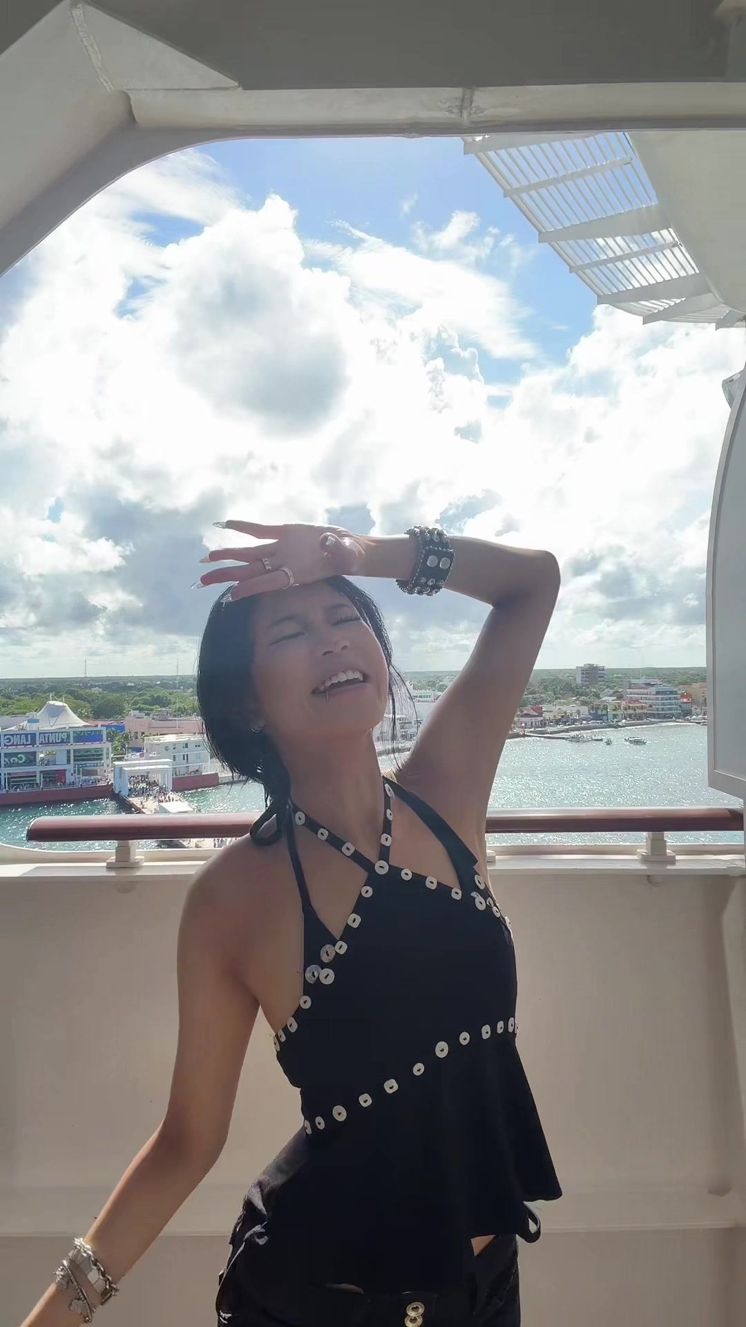 @tas