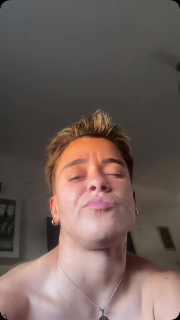 @Emma13