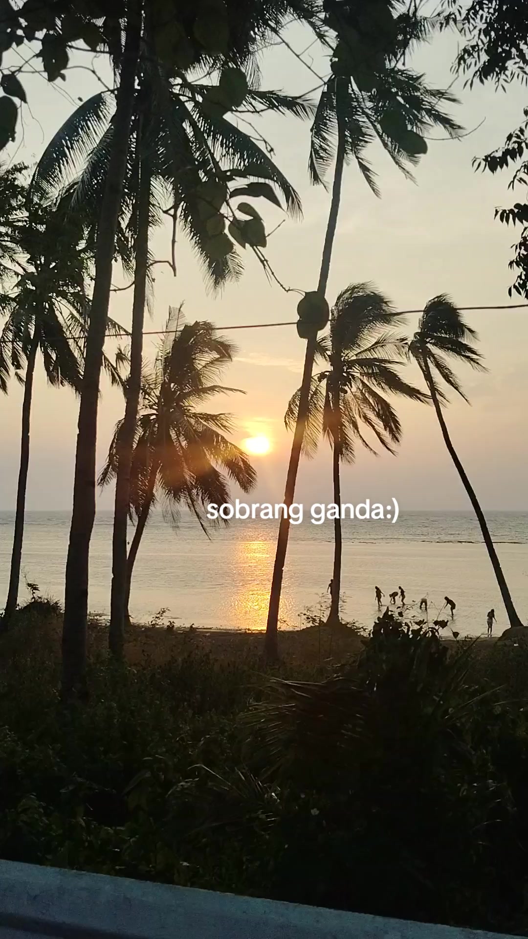 @Ms. Gem 💎🍒.