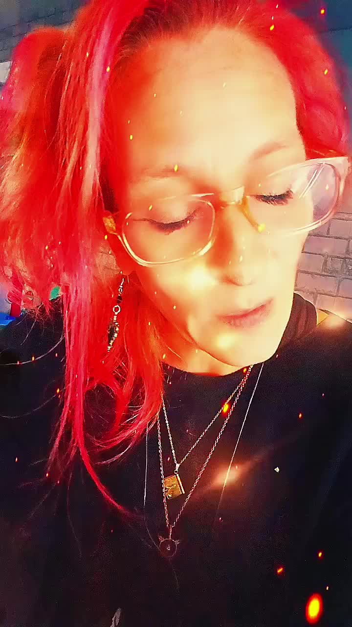 @❤꧁ღ⊱♥ Ladiablesse ♥⊱ღ꧂❤