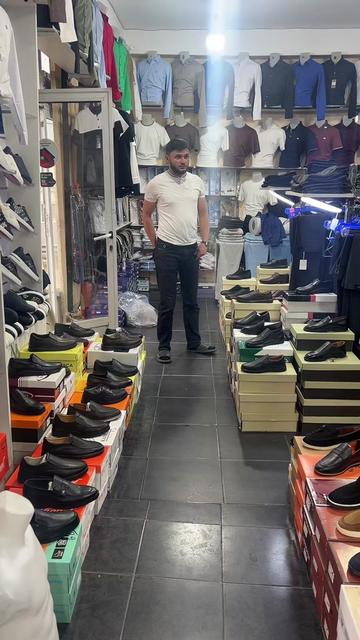 @Elis021