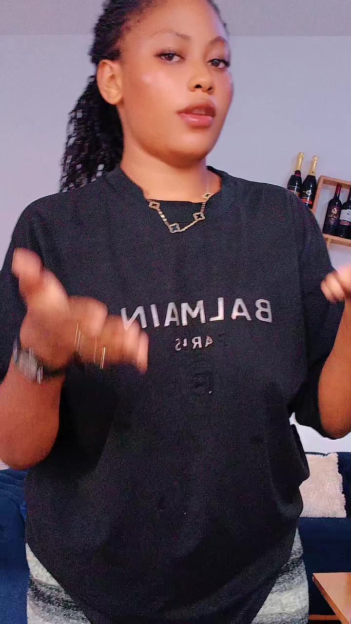@twin_stella