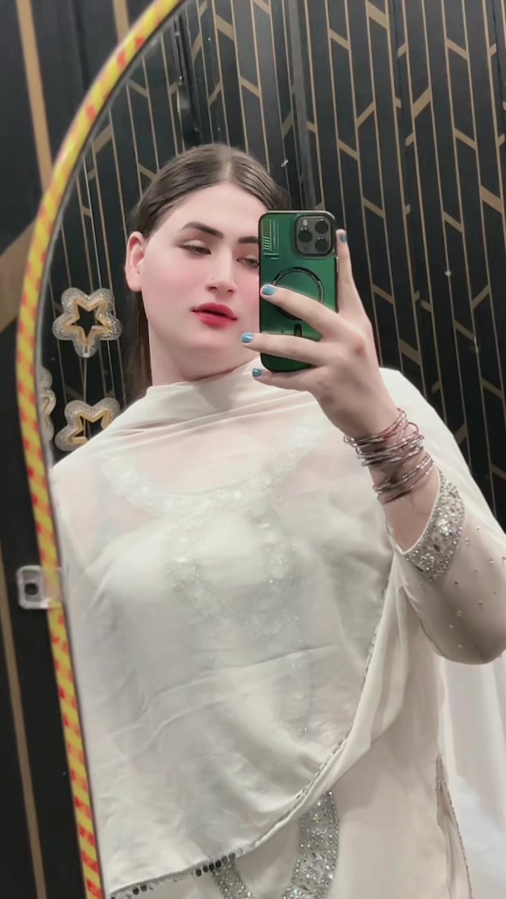 @🦋Sawabi🦋peshooo😺