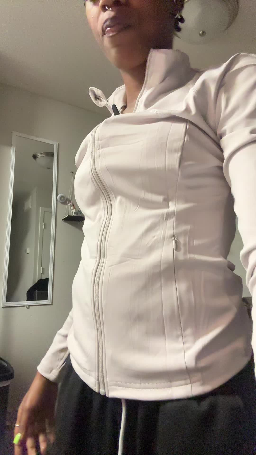 @deshayyy🧸🫧.