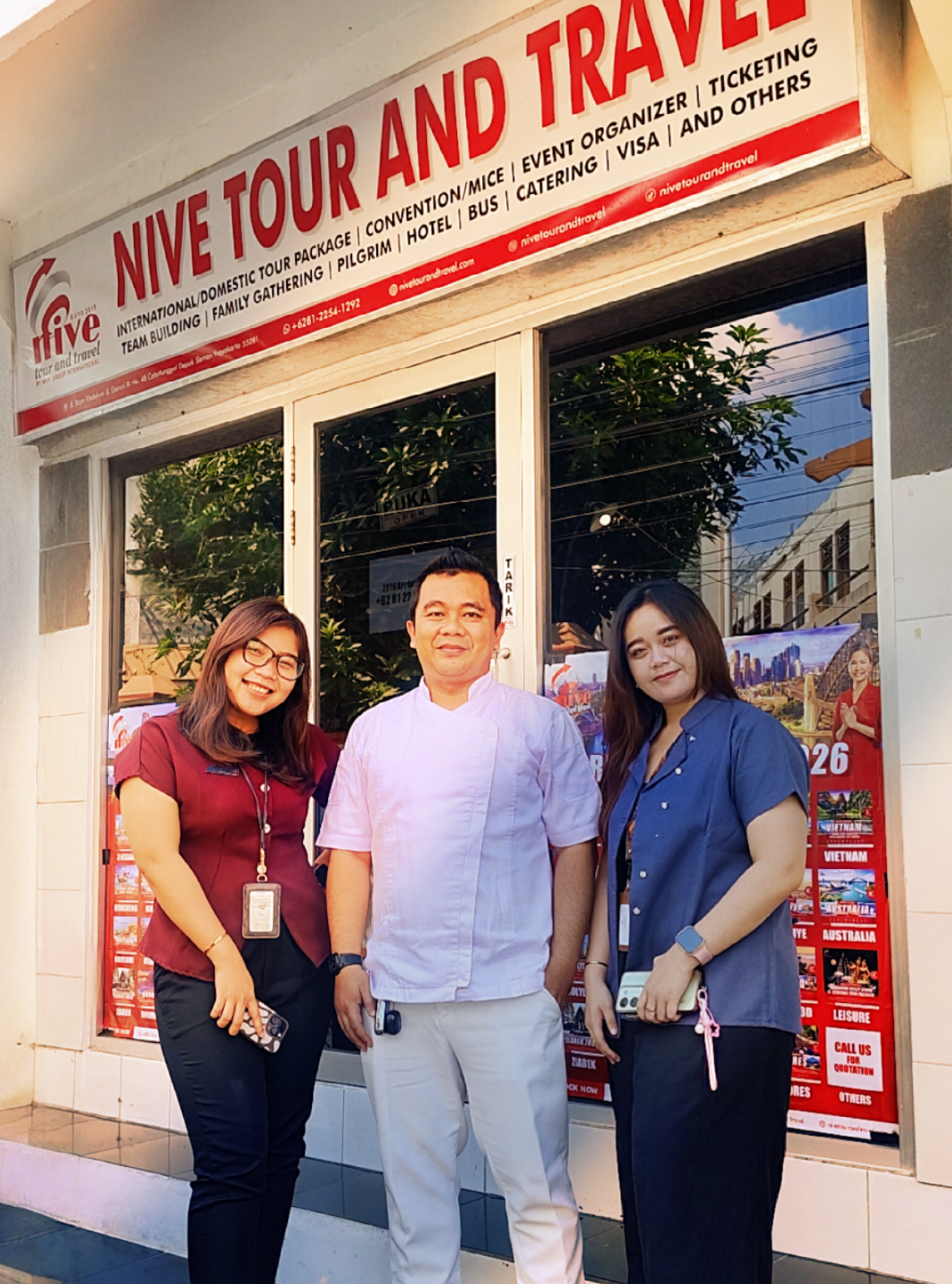 @NIVE TOUR AND TRAVEL