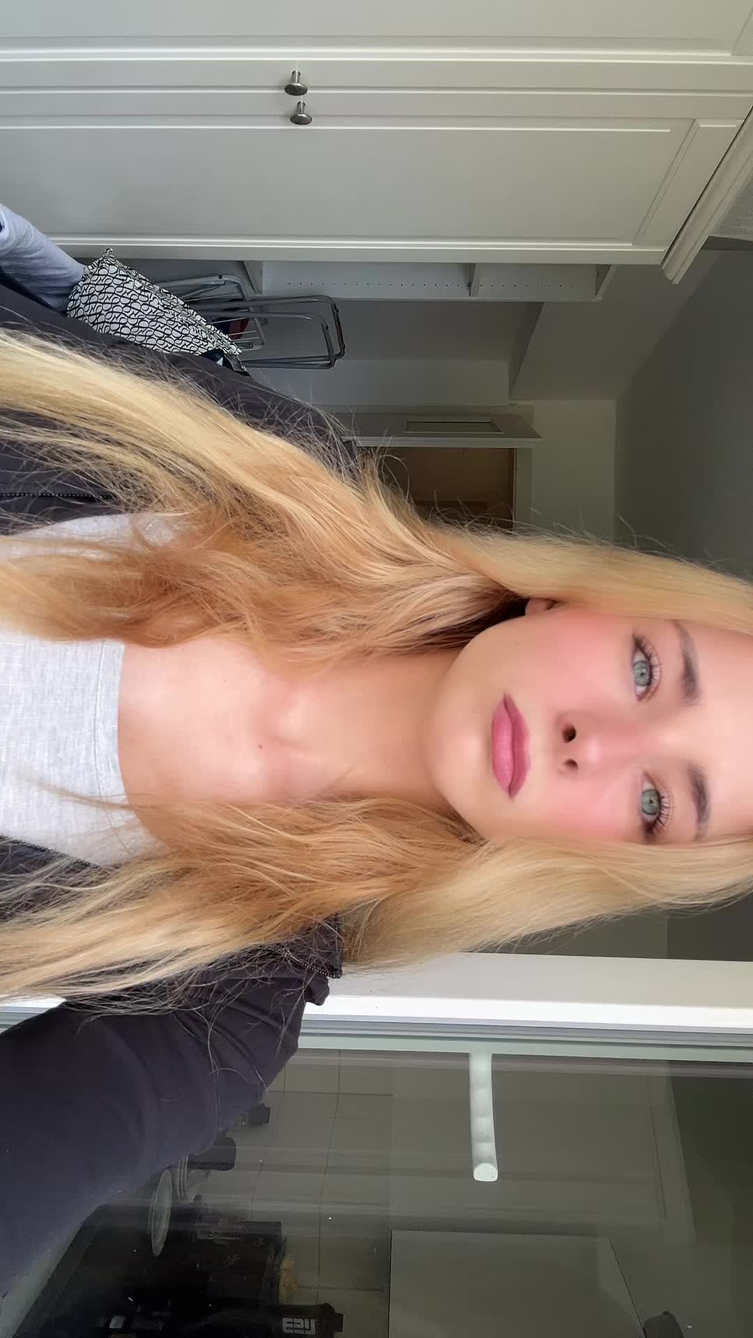 @Melina._2003