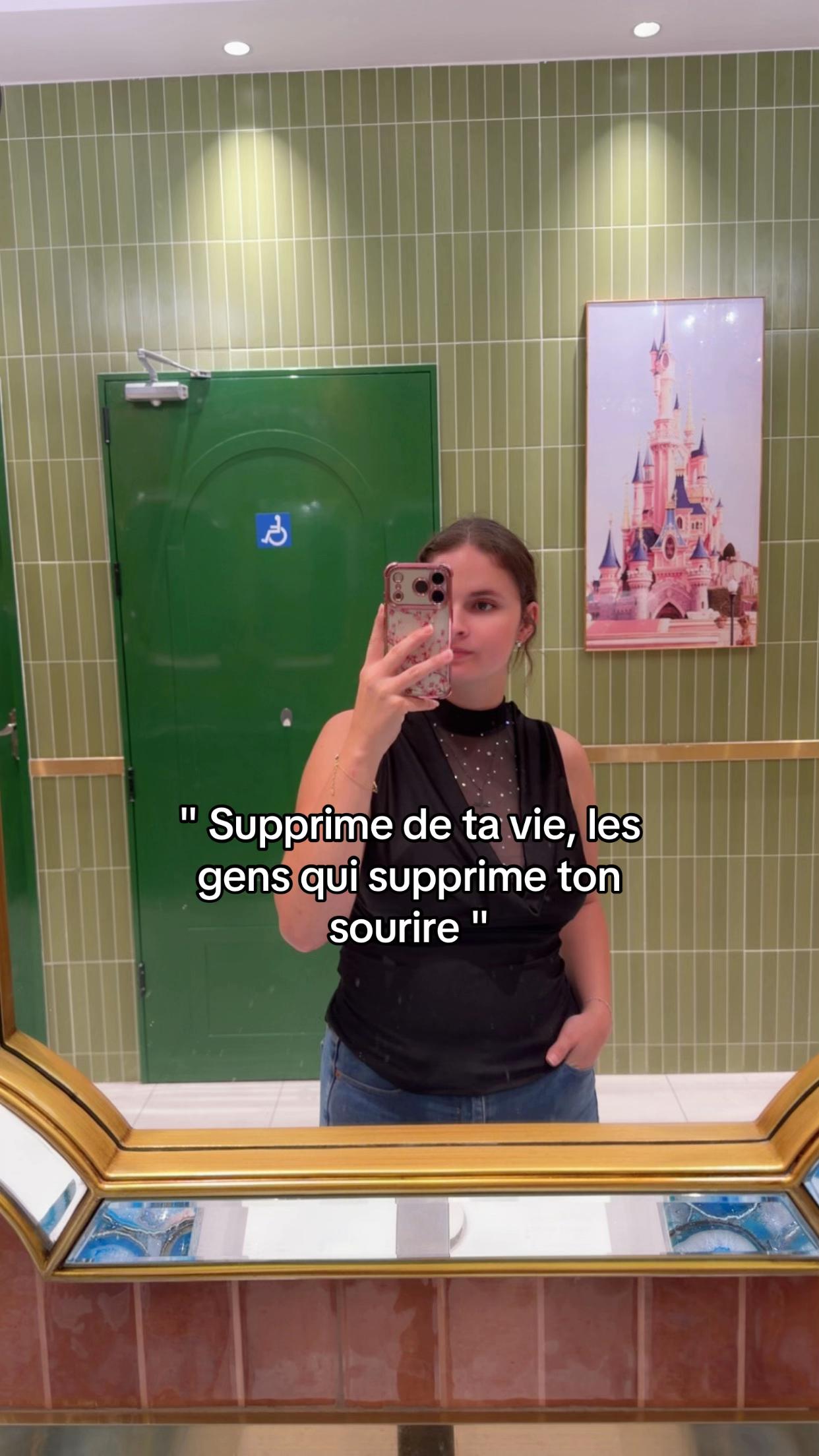 @🌺 𝓙𝓾𝓵𝓲𝓮 🌺