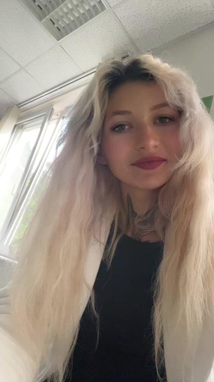 @queenivanova6 👑👸🏼🦀❤️