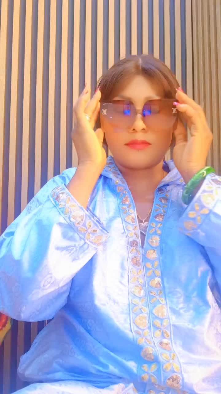 @reine m&egrave;re de Guin&eacute;e