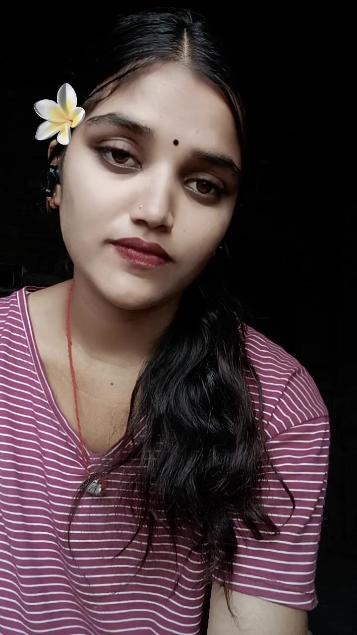 @Yadav Queen 🔥👑...(◍&bull;ᴗ&bull;◍)❤&hearts;╣