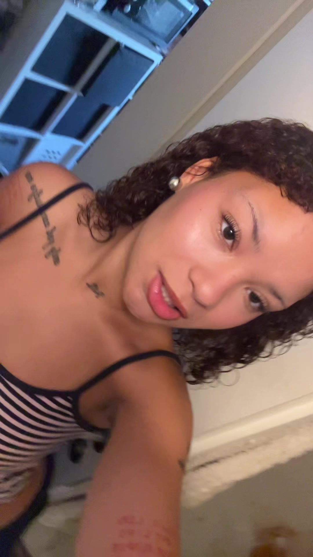 @urgirllovesmyswag