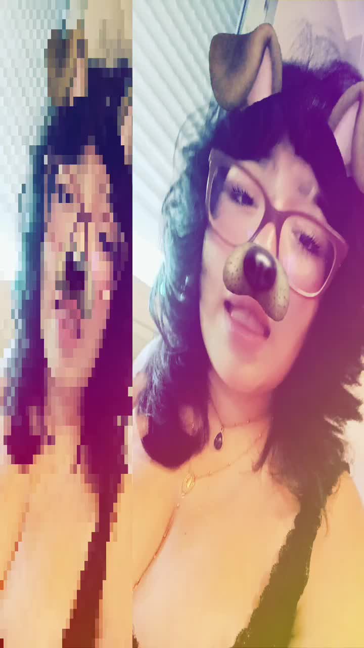 @leonela<3