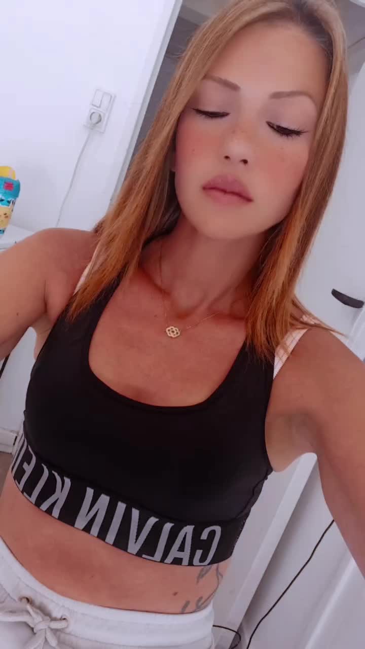 @🖤fannytoutsimplement😁😝🖤