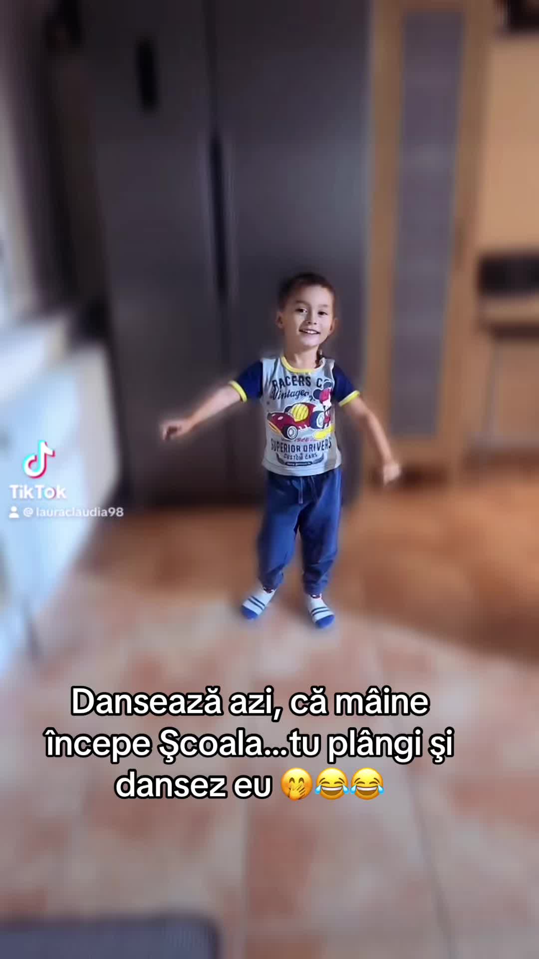 @Laura Claudia