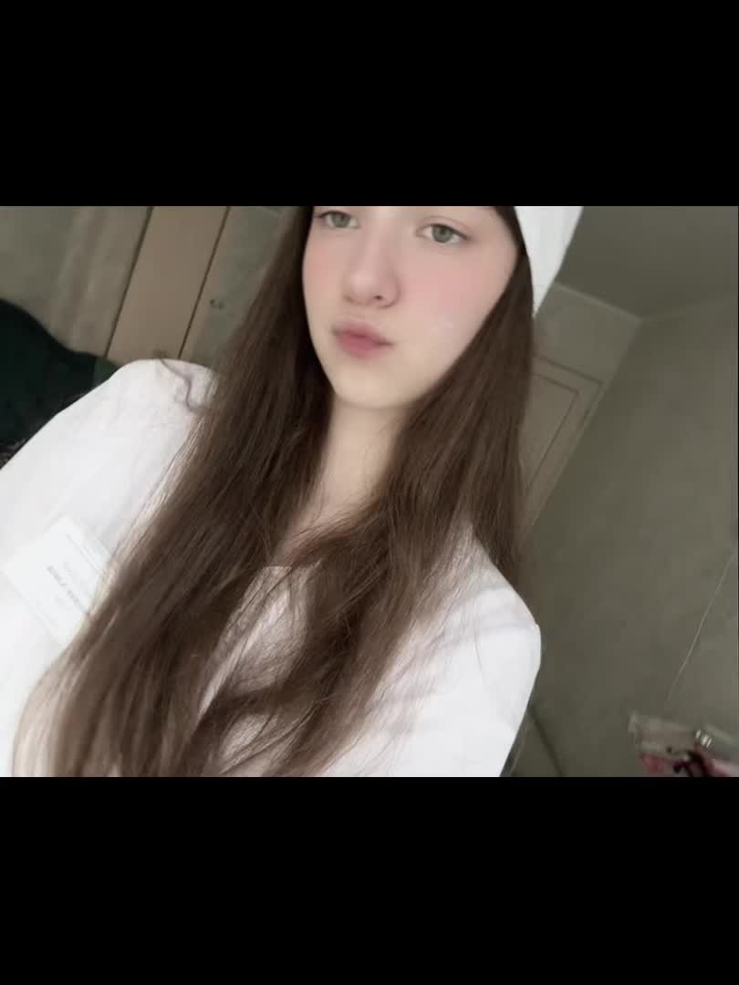 @skarlletq