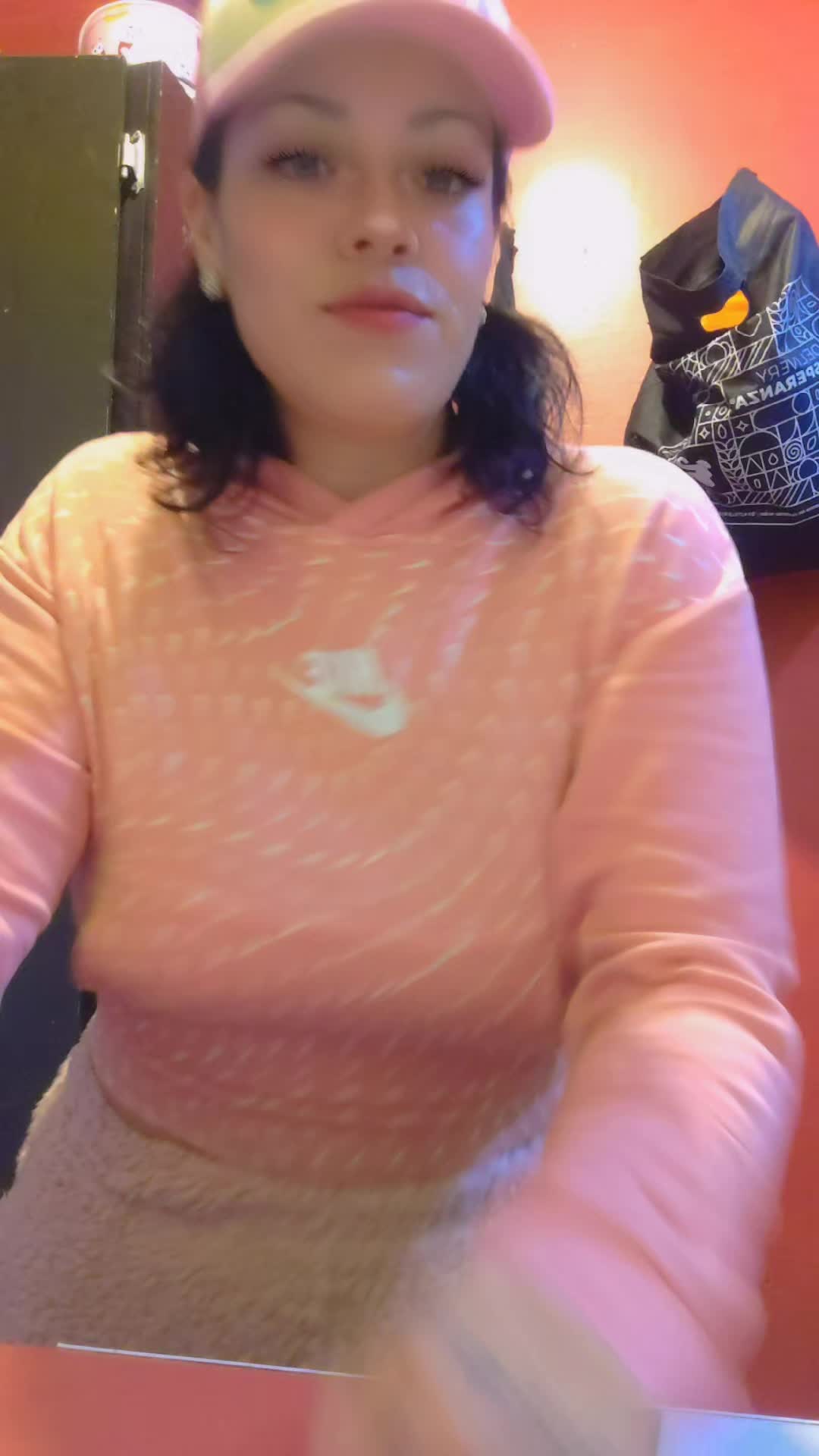 @MADELIIENBM