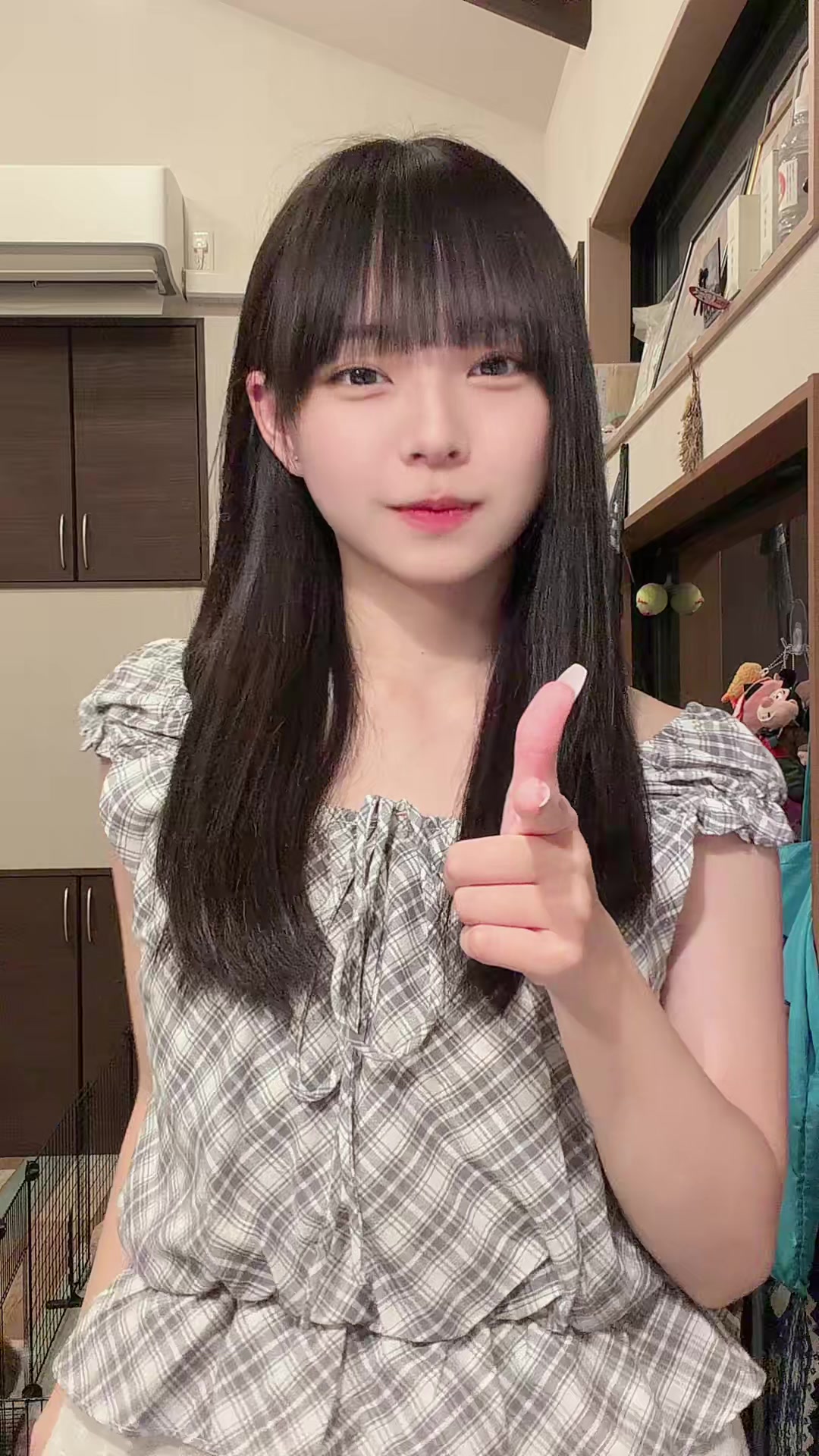 @椎名 彩晴(しいな いろは)