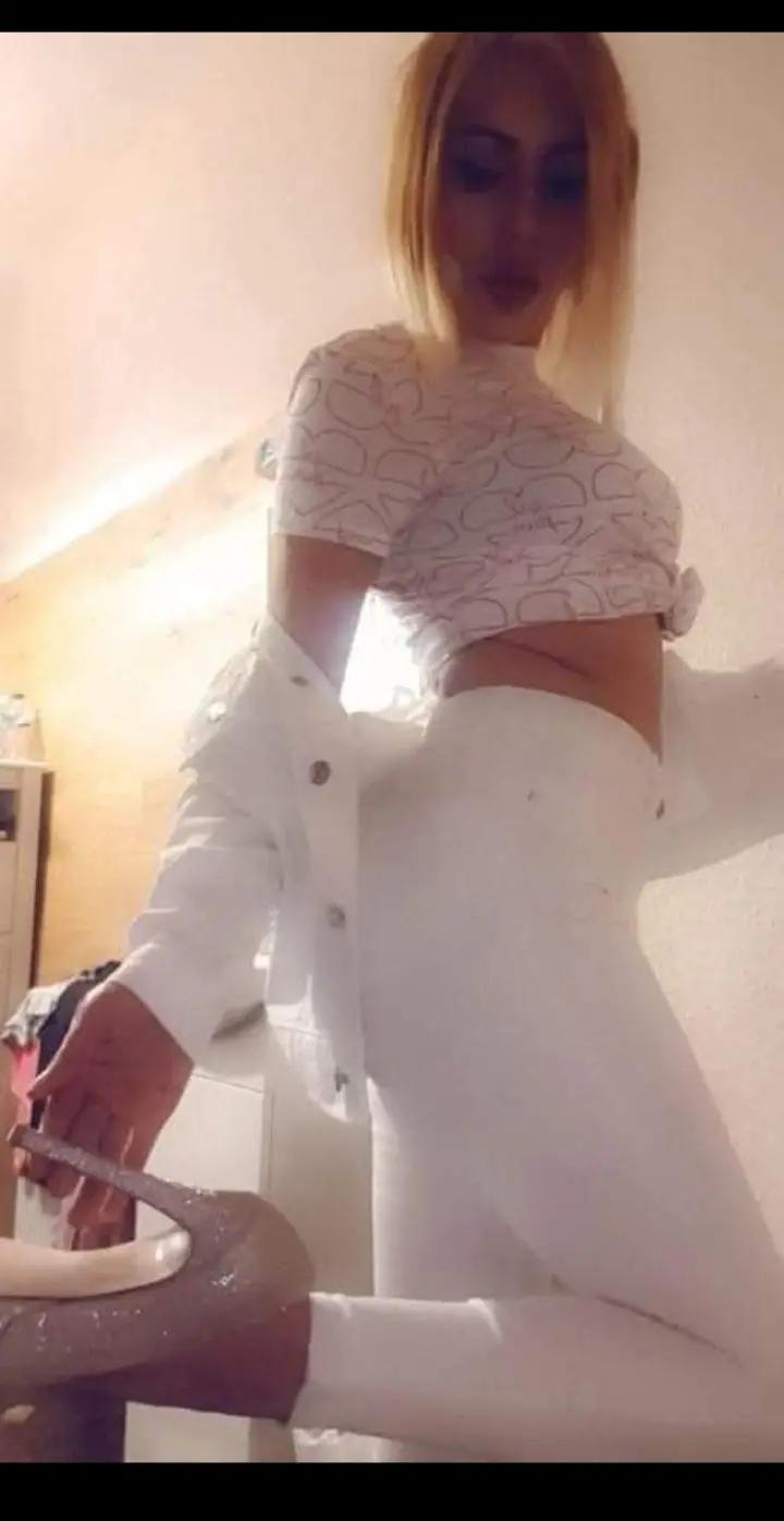 @Andreea Perca