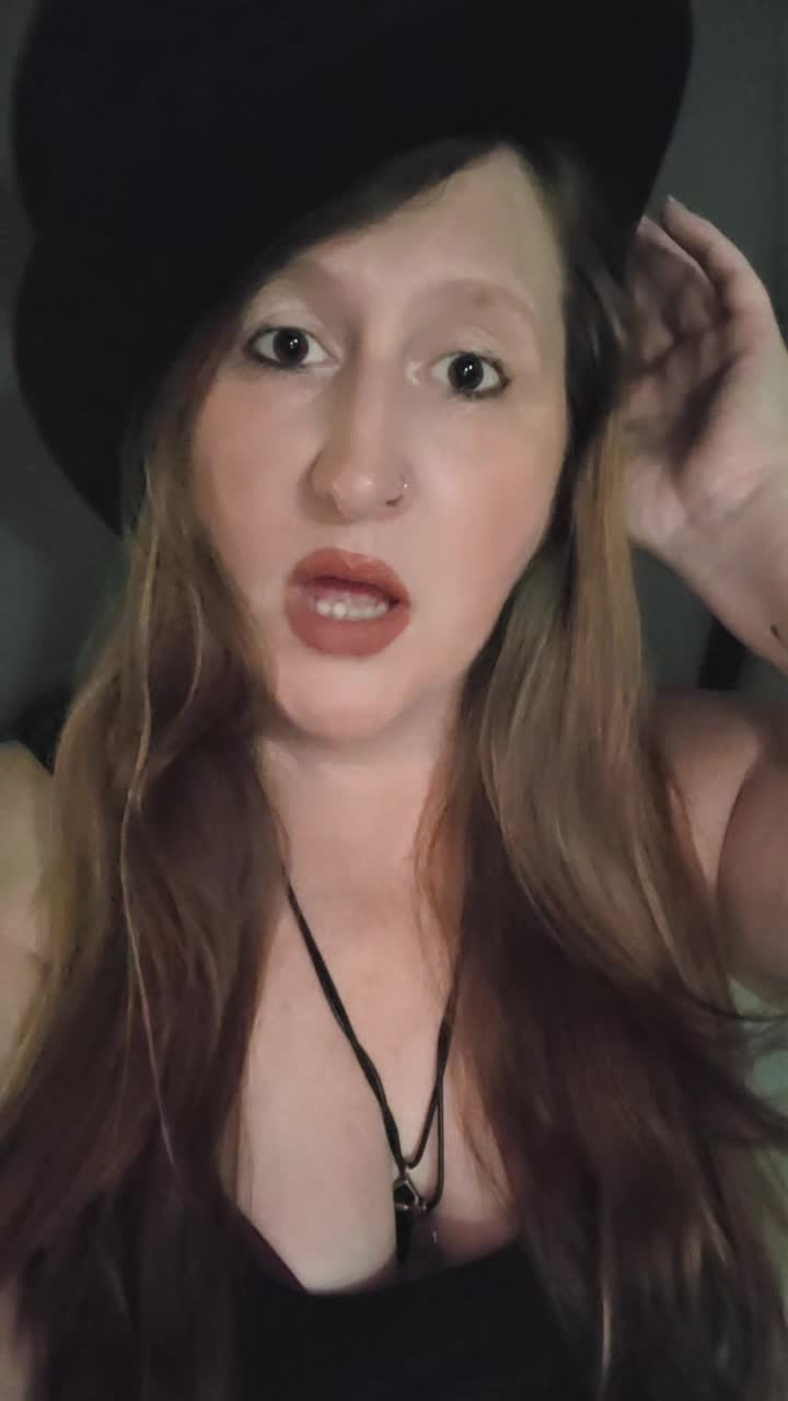 @ZombieMom🩶