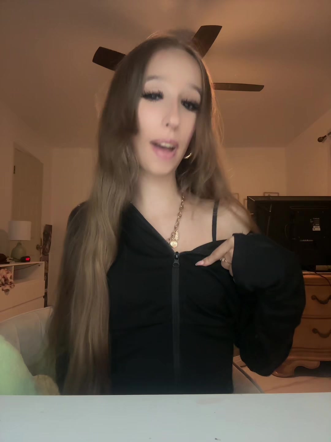 @kalinamarieee