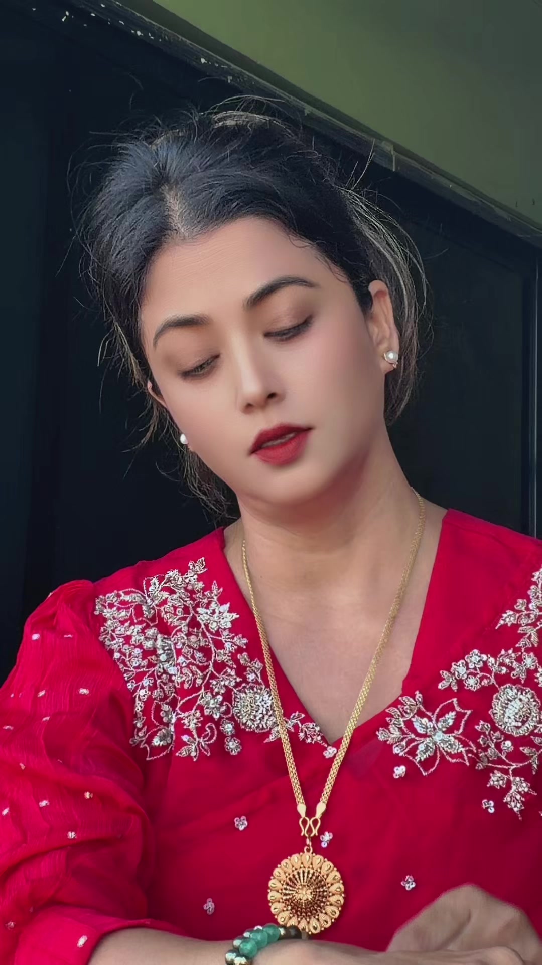 @Niru Adhikari887