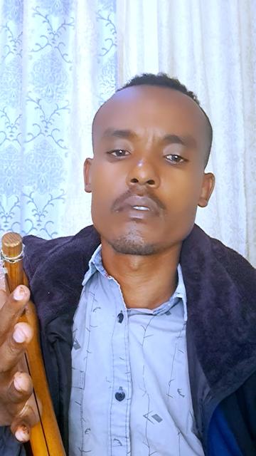 @Tesfahun Hailu/ና በይኝ ወምበርማ/