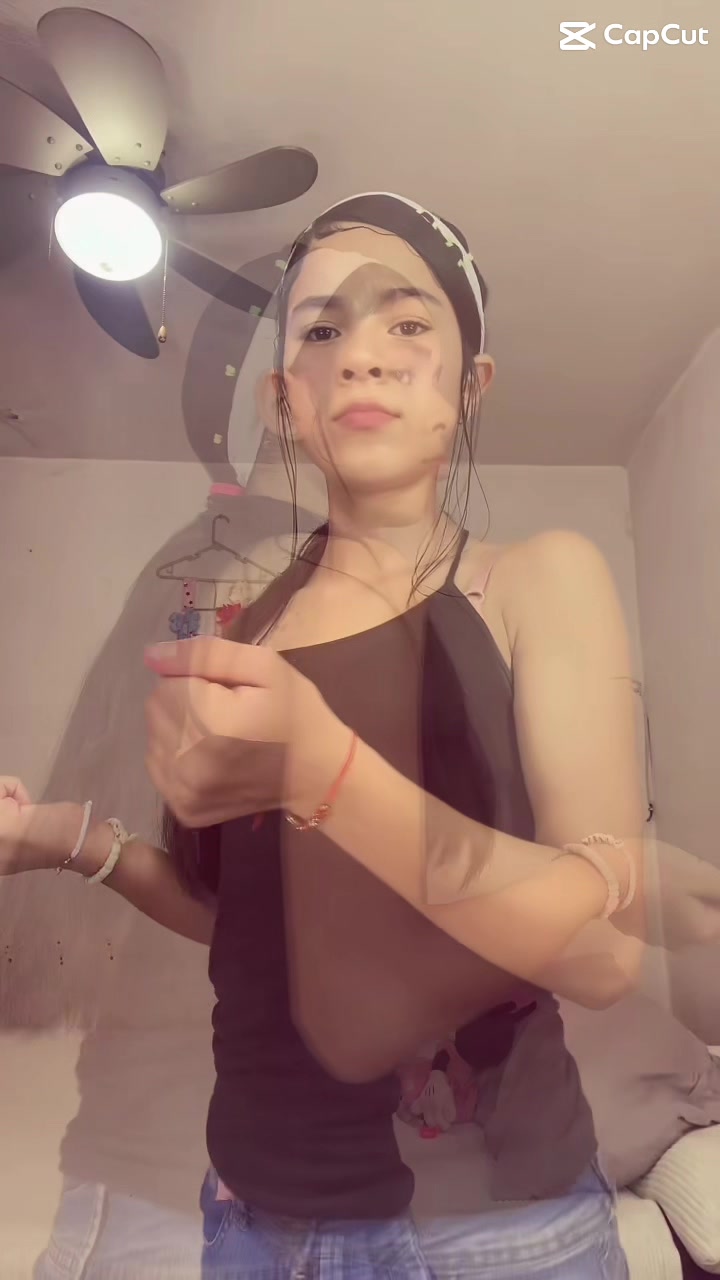 @👸🏻👑