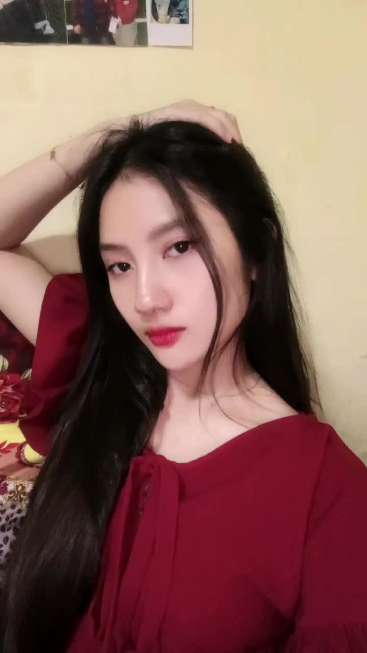 @Dari Kontak Anda